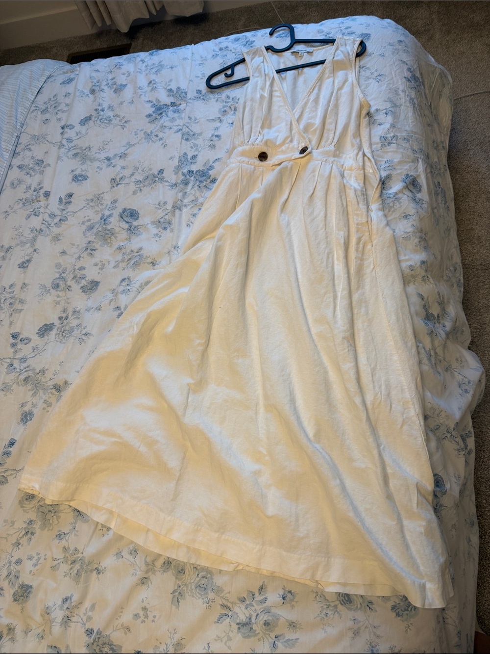 Madewell White V-Neck Maxi Dress with Button Waist